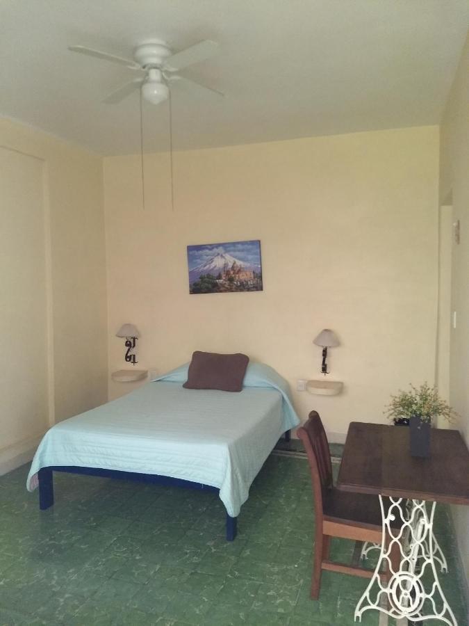 Hotel Suites Córdoba エクステリア 写真