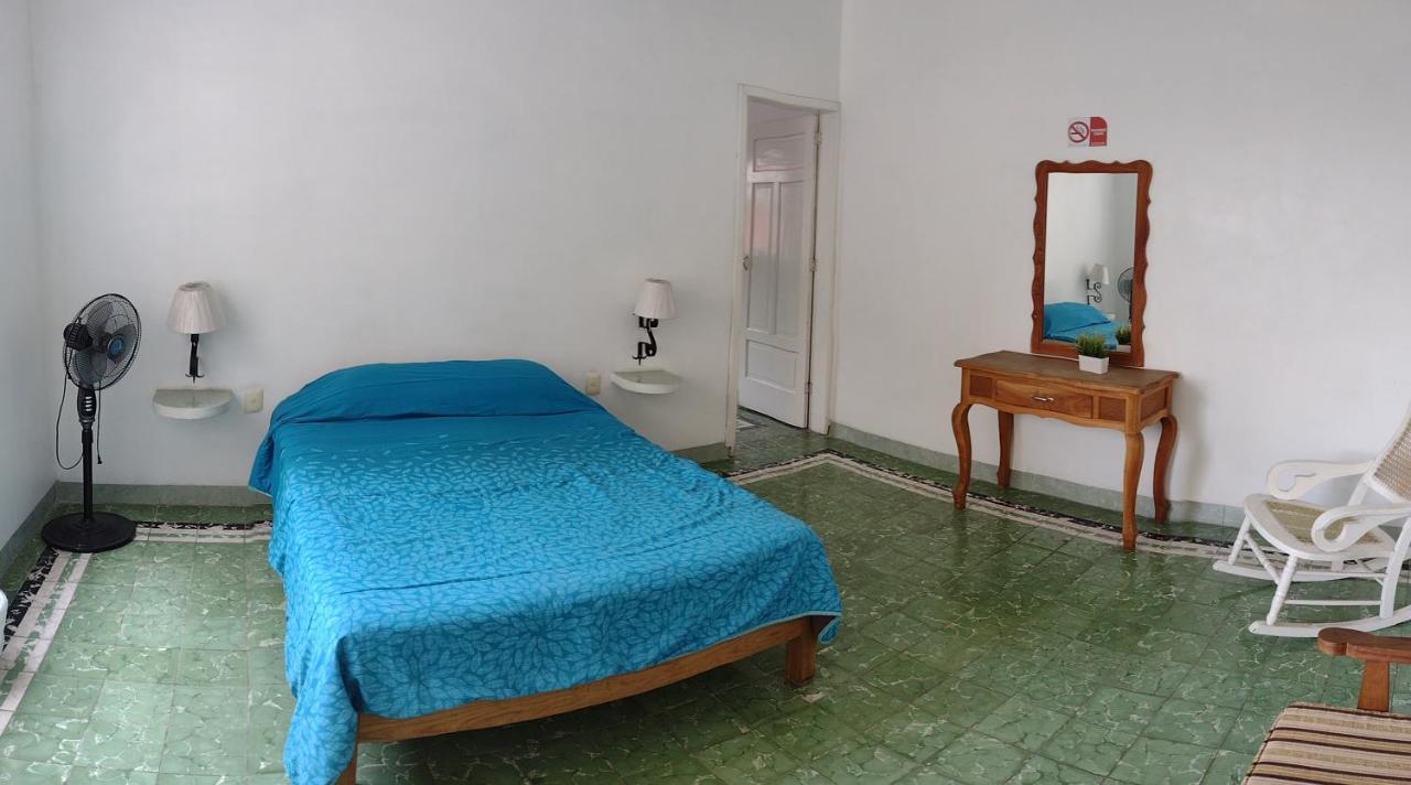 Hotel Suites Córdoba エクステリア 写真