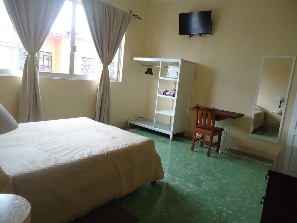 Hotel Suites Córdoba 部屋 写真