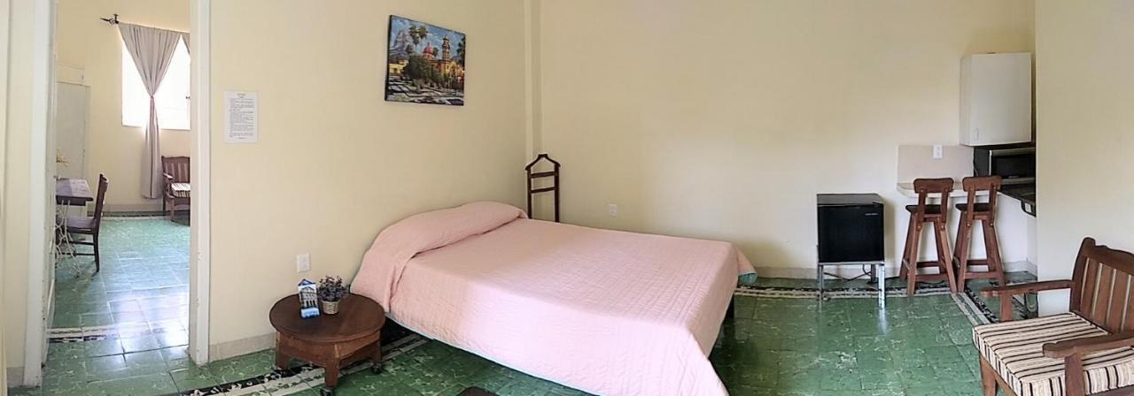 Hotel Suites Córdoba エクステリア 写真